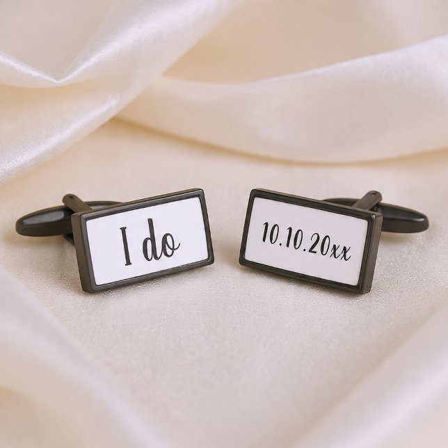 Wedding Date Personalized Cufflinks (Wedding Date Personalized Cufflinks by Ricaso. Add your own text and wedding date. Groom gift ideas
)