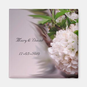 Wedding favor magnet