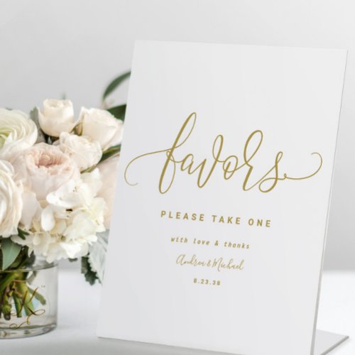 Wedding Favors Sign Fun Swirly Calligraphy Gold