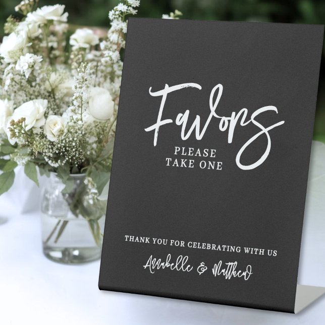 Wedding Favors Table Sign (Wedding Favors Table Sign)