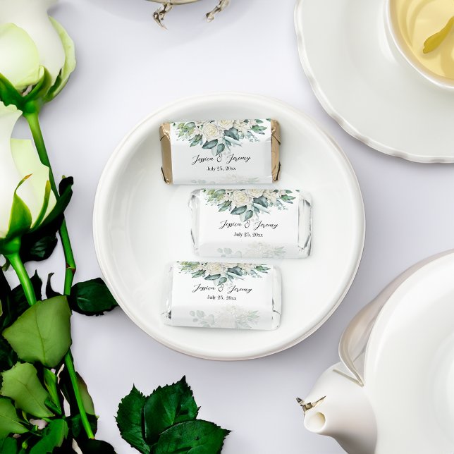 Wedding favors white roses candy favors (Wedding favors white roses candy favors)