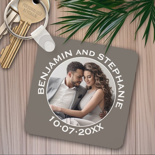 Wedding First Christmas Photo Custom Name and Year Keychain (Personalized keychain - Wedding Favor with Photo and Text)