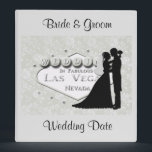 WEDDING in Las Vegas Personalized Binder<br><div class="desc">WEDDING in Las Vegas Personalized Binder
Front of album  add names of Bride & Groom and Date of wedding
Optional on back of album,   you can add location where you got married in Las Vegas!</div>