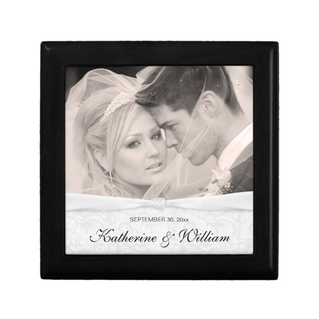 Wedding Knot Damask Photo Keepsake Gift Box (Front)