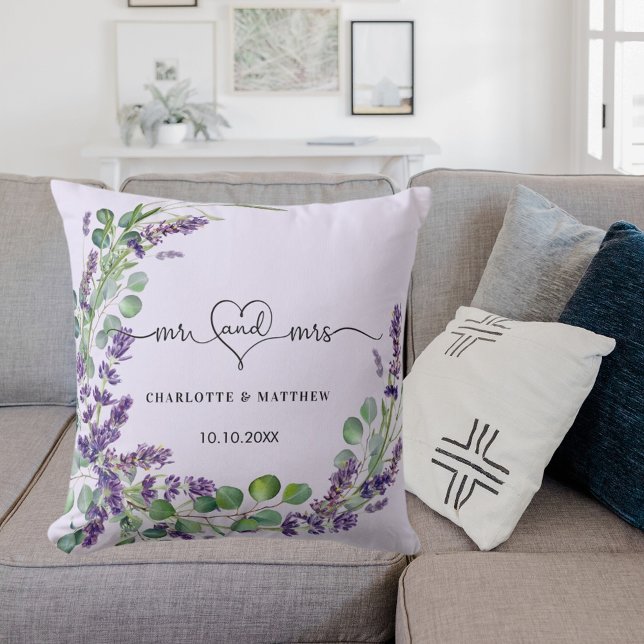 Wedding lavender violet wreath mr mrs names throw pillow (Creator Uploaded)