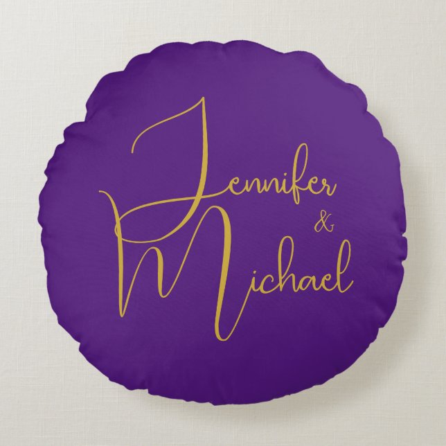 Wedding Modern Minimalist Plain Calligraphy Name Round Pillow (Front)