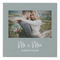 Wedding Mr and Mrs photo favor gift