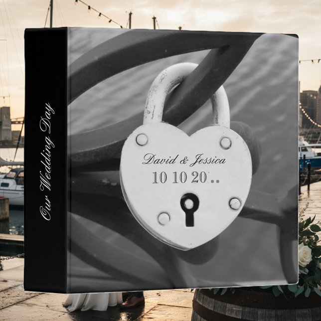 Wedding photo album with romantic heart love lock 3 ring binder (Creator Uploaded)