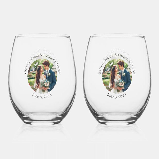 Wedding Photo Bride Groom Personalized Elegant Stemless Wine Glass (Front)