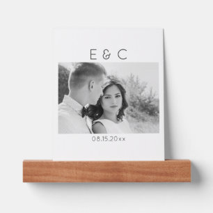 Wedding Photo on Ledge Momento
