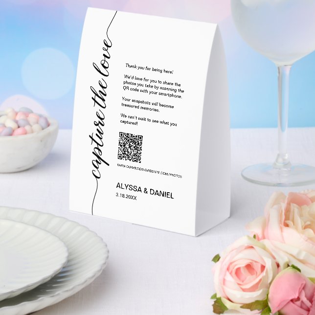 Wedding Photo share QR Code Capture the Love Paper Table Tent (Insitu(Wedding))