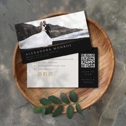 Wedding Photographer Black & Gold QR Code Business Card
