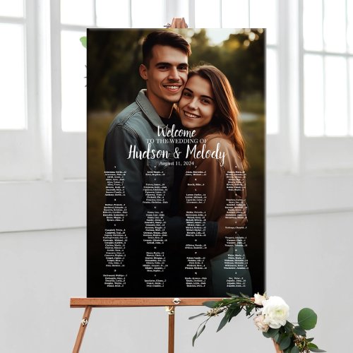 Wedding seating chart with photo alphabetical