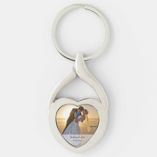 Wedding Twisted Heart Metal Keychain (Front)