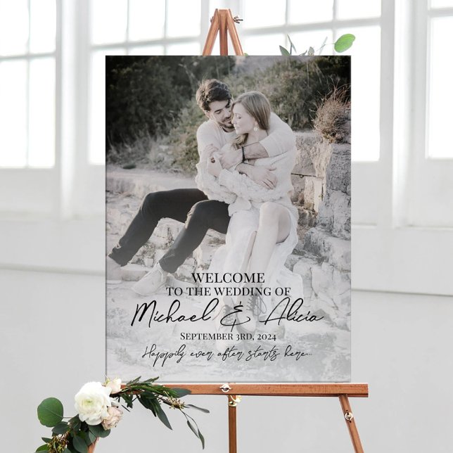 Wedding welcome sign foam board with photo (Creator Uploaded)