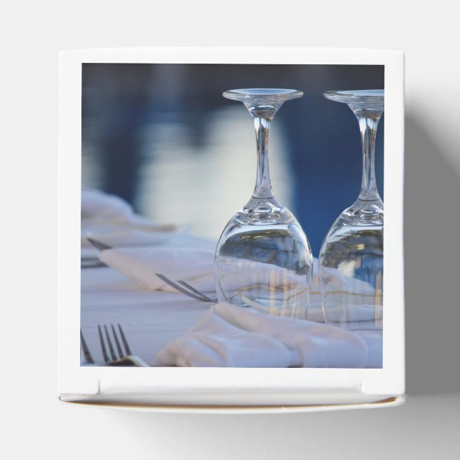 Wedding wine glasses favor boxes (Top)