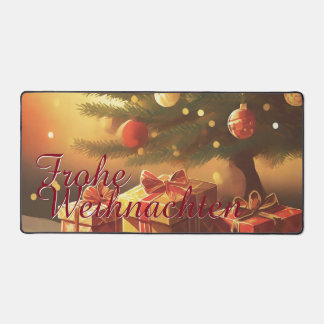 Weihnachtsbaum mit goldenen Geschenken Desk Mat