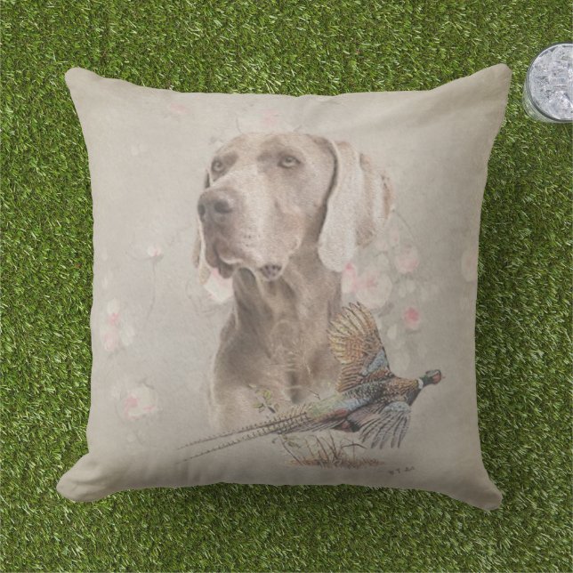 Weimaraner  outdoor pillow (Grass)