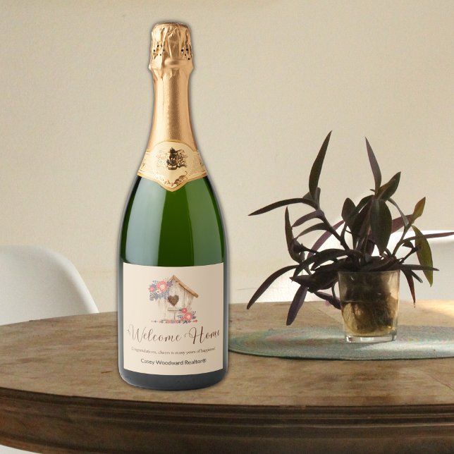 Welcome Home Realtor Congratulations Sparkling Wine Label (Creator Uploaded)