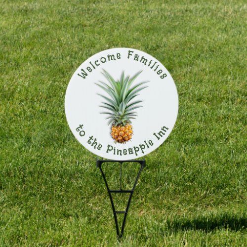 Welcome Pineapple Yard Sign