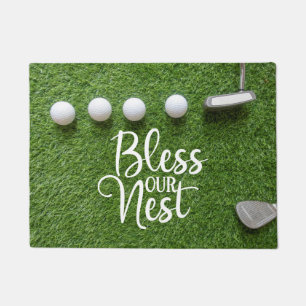 Welcome to golfer's home with golf balls & putter doormat