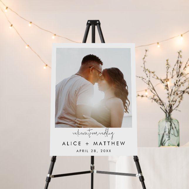 Welcome with Photo, Minimalist Design, Large Foam Board (In Situ (Stand))