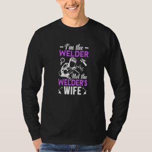 Welder  I Know I Weld Like A Girl Try to Keep Up   T-Shirt