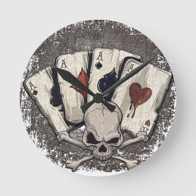 Wellcoda Ace Playing Cards Skull Casino Round Clock (Front)