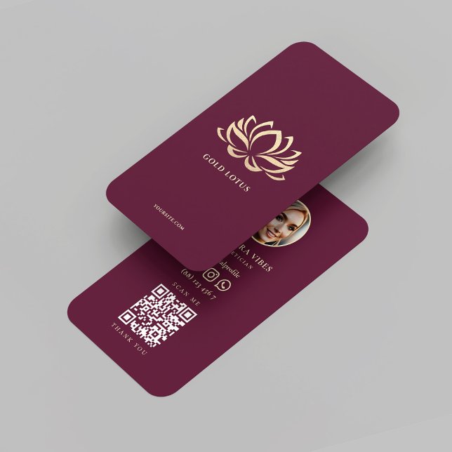 Wellness Spa Hair Beauty Esthetician Gold Lotus Business Card (Wellness Spa Hair Beauty Esthetician Gold Lotus Business Card
)