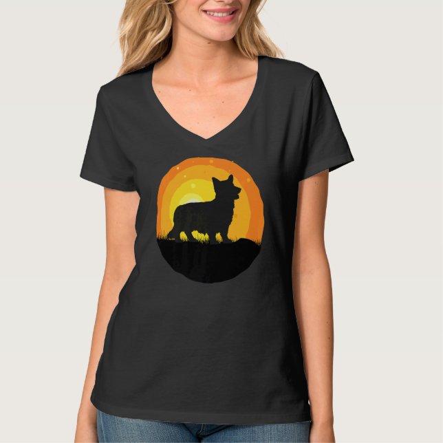 Welsh Corgi Dog Retro  16 T-Shirt (Front)