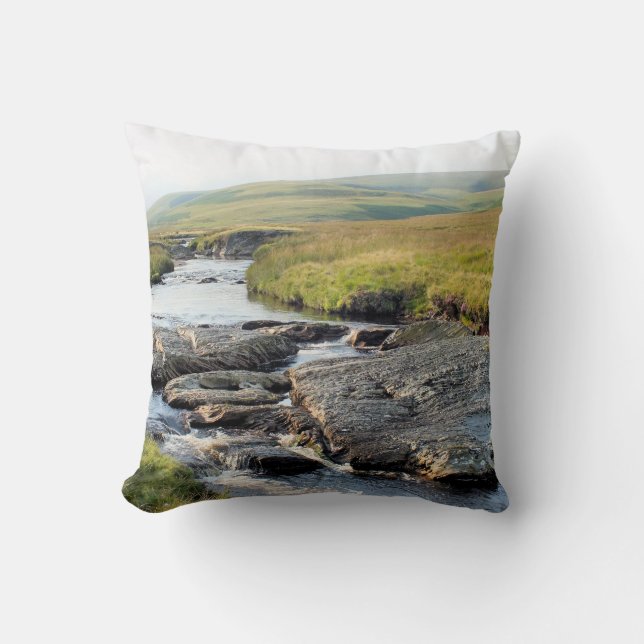 WELSH LANDSCAPE THROW PILLOW (Front)