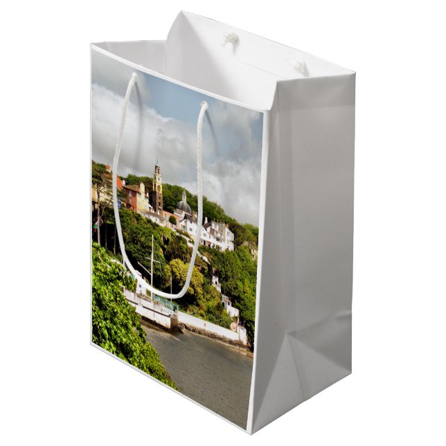 WELSH VILLAGES MEDIUM GIFT BAG (Front Angled)