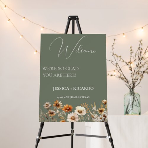 Were so glad youre here wedding welcome sign 