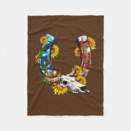 Western American Flag Horseshoe And Bull Skull Fleece Blanket