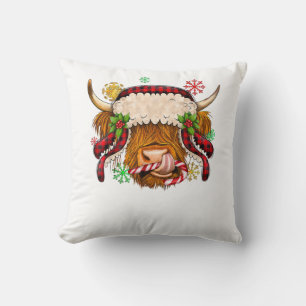 Western Merry Christmas Highland Cow Xmas Farm Ani Throw Pillow