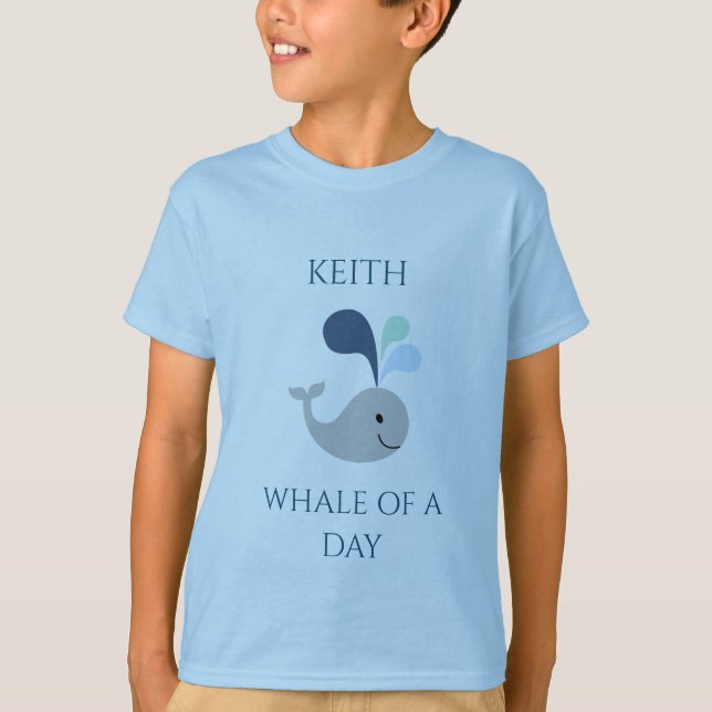 WHALE t-shirt with personalized name. (Front)