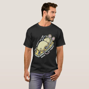 What doesnt kill you makes you stronger (dark) T-Shirt