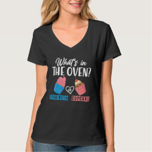 What's in the oven Stand muffin or cupcake 1 T-Shirt