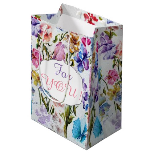 WHIMSICAL FLOWER PATTERN MEDIUM GIFT BAG