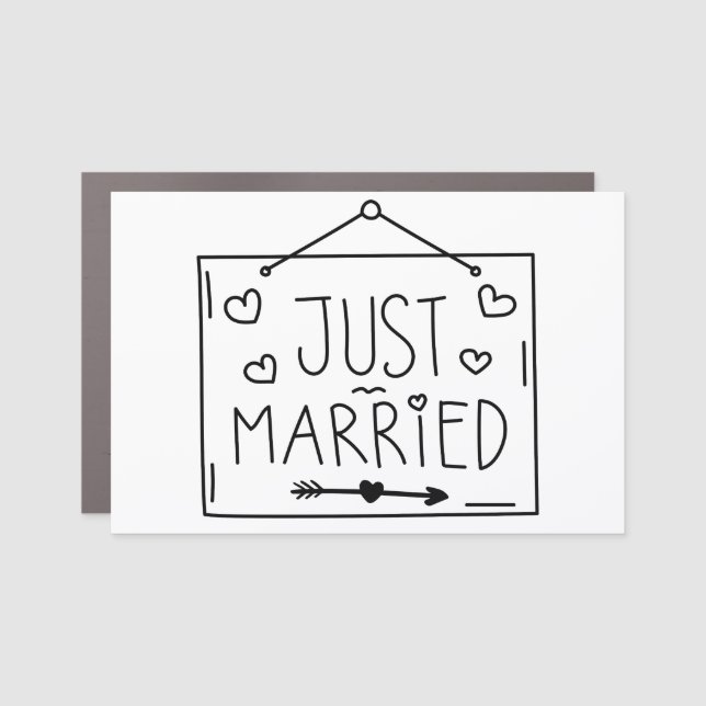 WHIMSICAL Just Married Heart Arrow Car Magnet (Front)