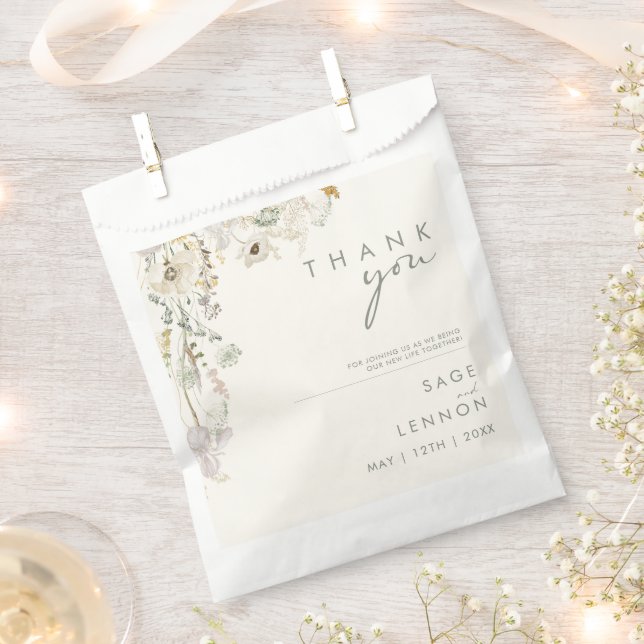 Whimsical Wildflower | Ivory Meadow Favor Bag (Clipped)