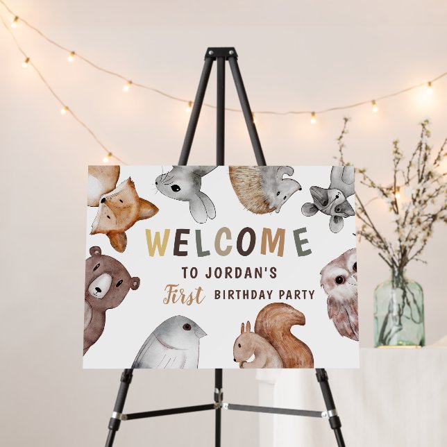 Whimsical Woodland Animals Birthday Welcome Foam Board (In Situ (Stand))