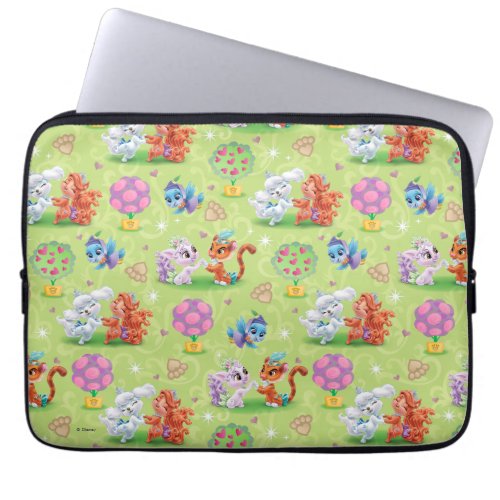 Whisker Haven  Play Time Pattern Laptop Sleeve