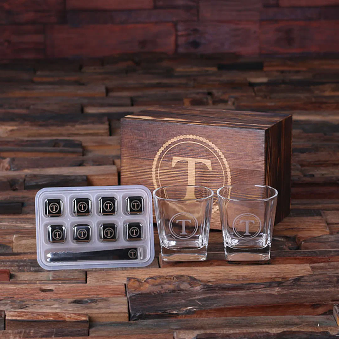 Whiskey on the Rock Set: Ice Cube Tray & Glasses (Front)