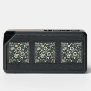 Whispered Clover Knotwork Garden Bluetooth Speaker