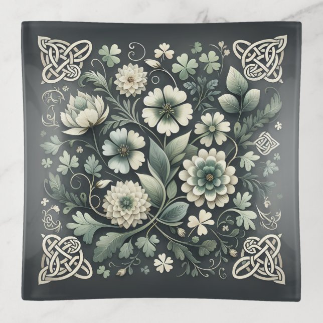 Whispered Clover Knotwork Garden Trinket Tray (Front)