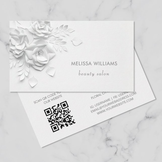 White 3D Simple Flowers Minimalist Business Card (Creator Uploaded)