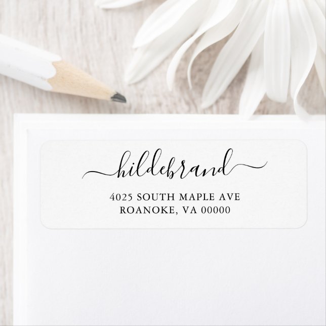White and Black Loose Script Label (Insitu)