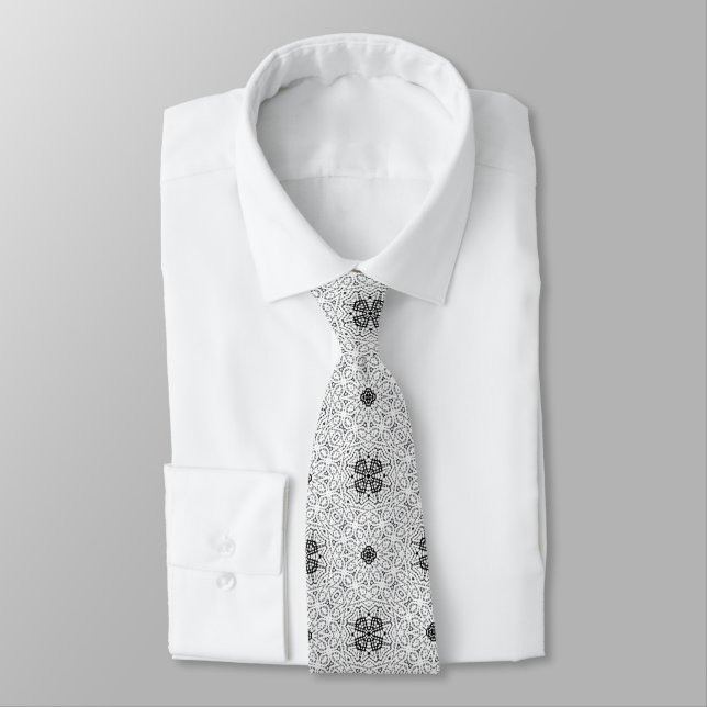 White and black openwork geometric pattern Elsa Neck Tie (Tied)