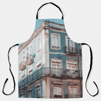 WHITE AND BLUE CONCRETE BUILDING APRON